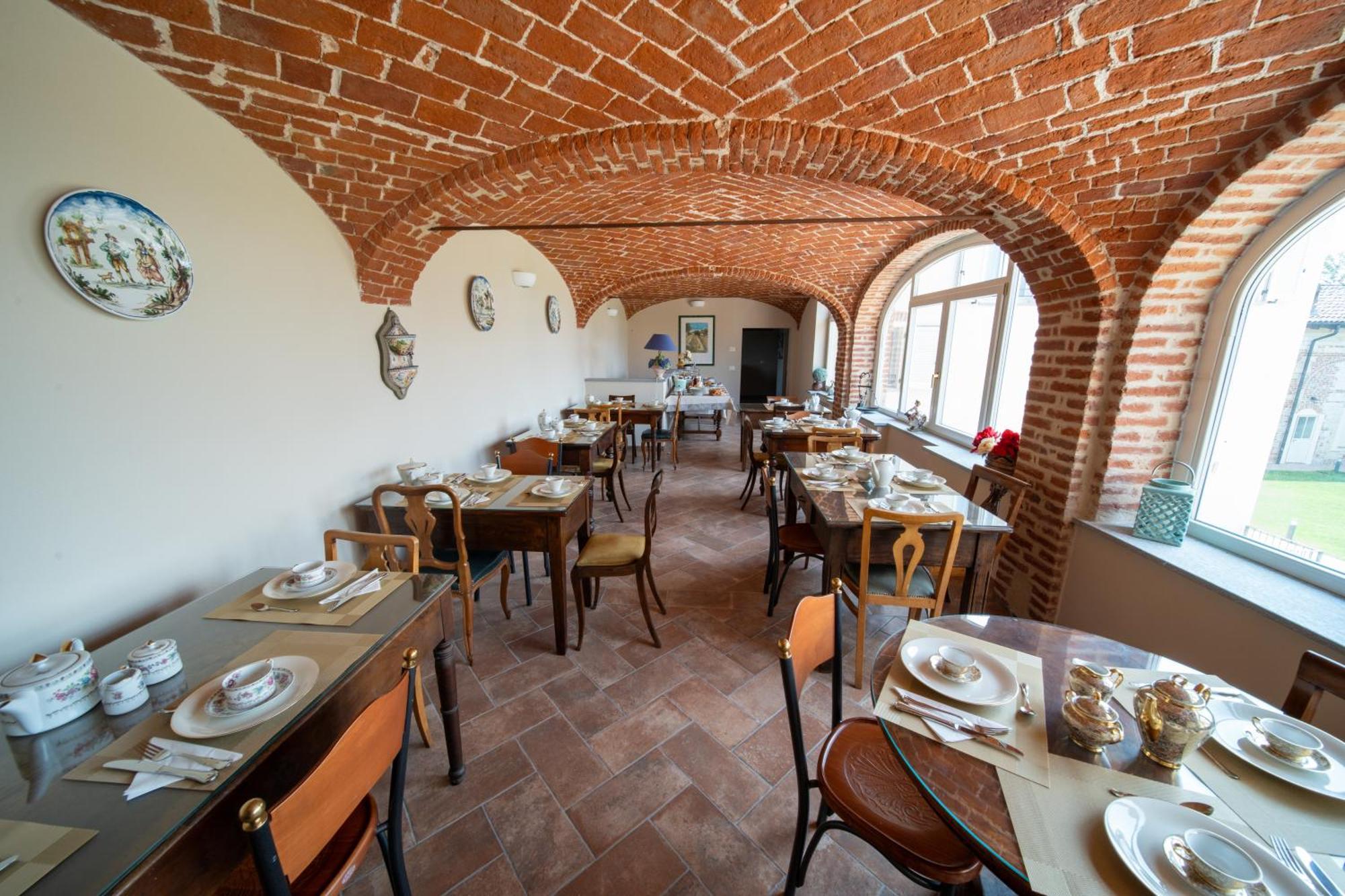 Cascina Baronina Panzió Terruggia Kültér fotó