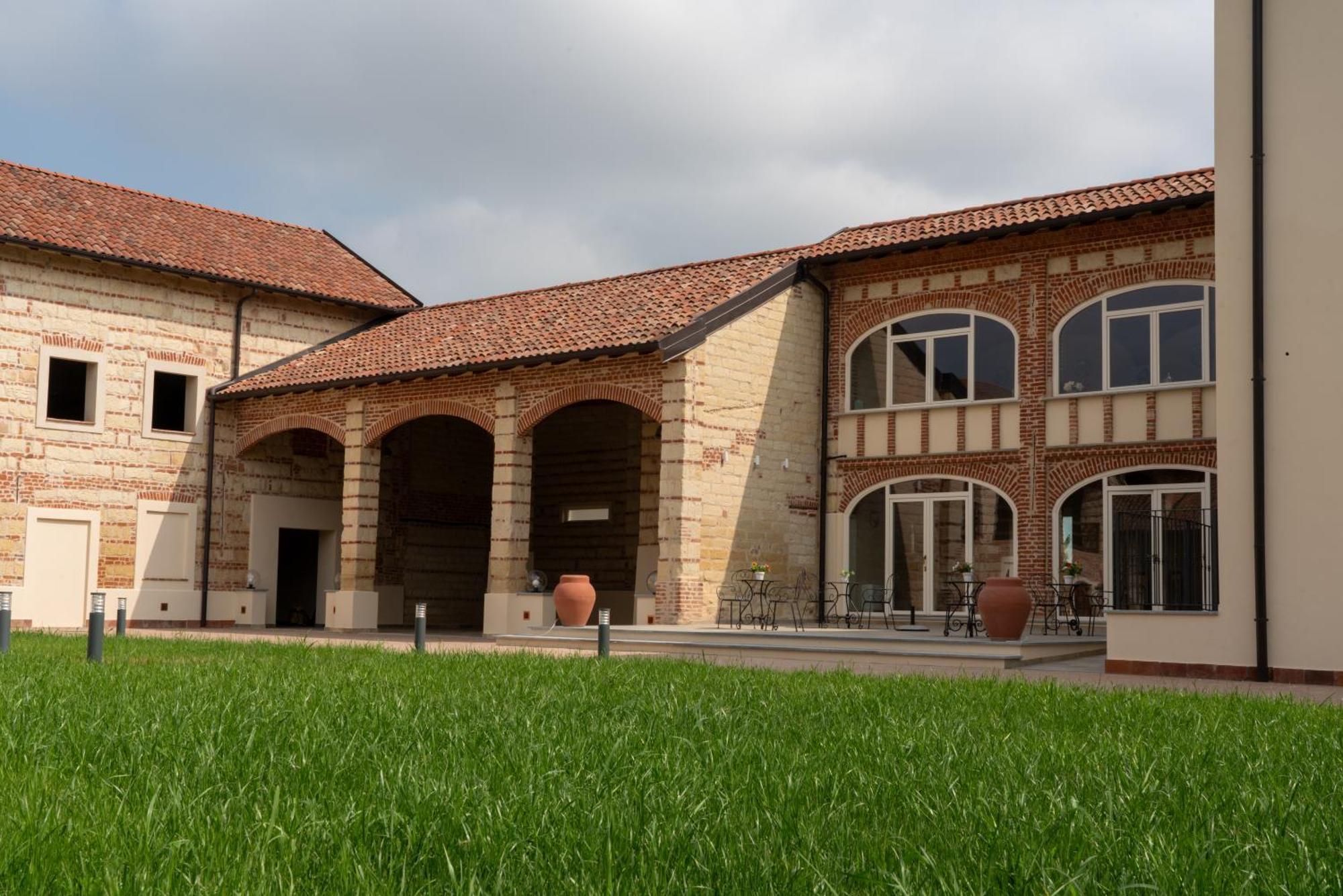 Cascina Baronina Panzió Terruggia Kültér fotó